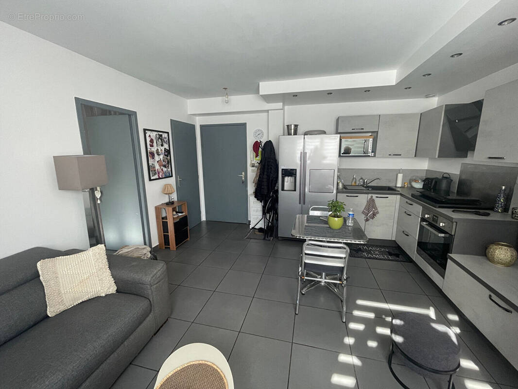 Appartement à JANNEYRIAS