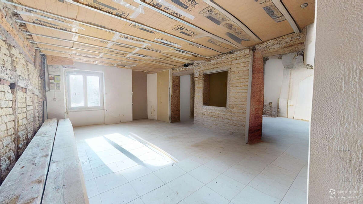 Maison à LA VIEILLE-LOYE