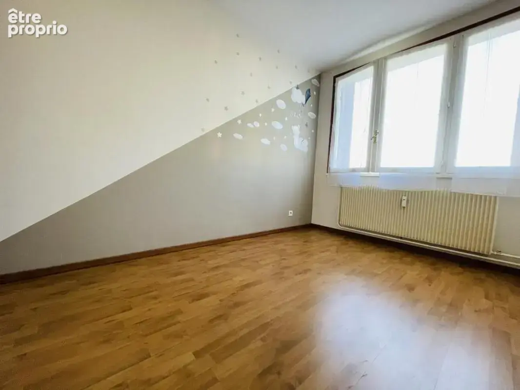 Appartement F4 - photo 9