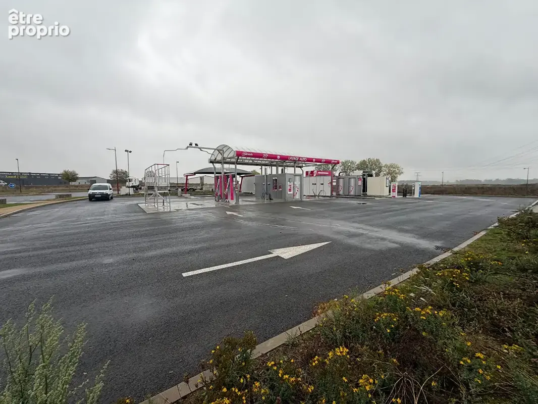 Local commercial Bureaux,garage,multiservice,divers Viry Noureuil 6 pièce(s) 3021 m2 - photo 12