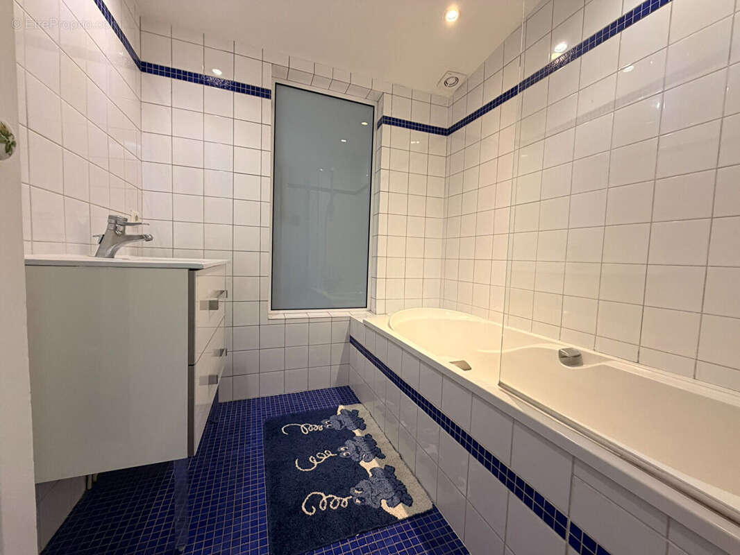 Maison à PARIS-16E