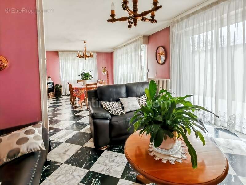 Maison à SACY-LE-GRAND