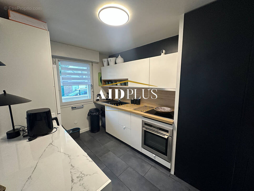 Appartement à BEAUCHAMP