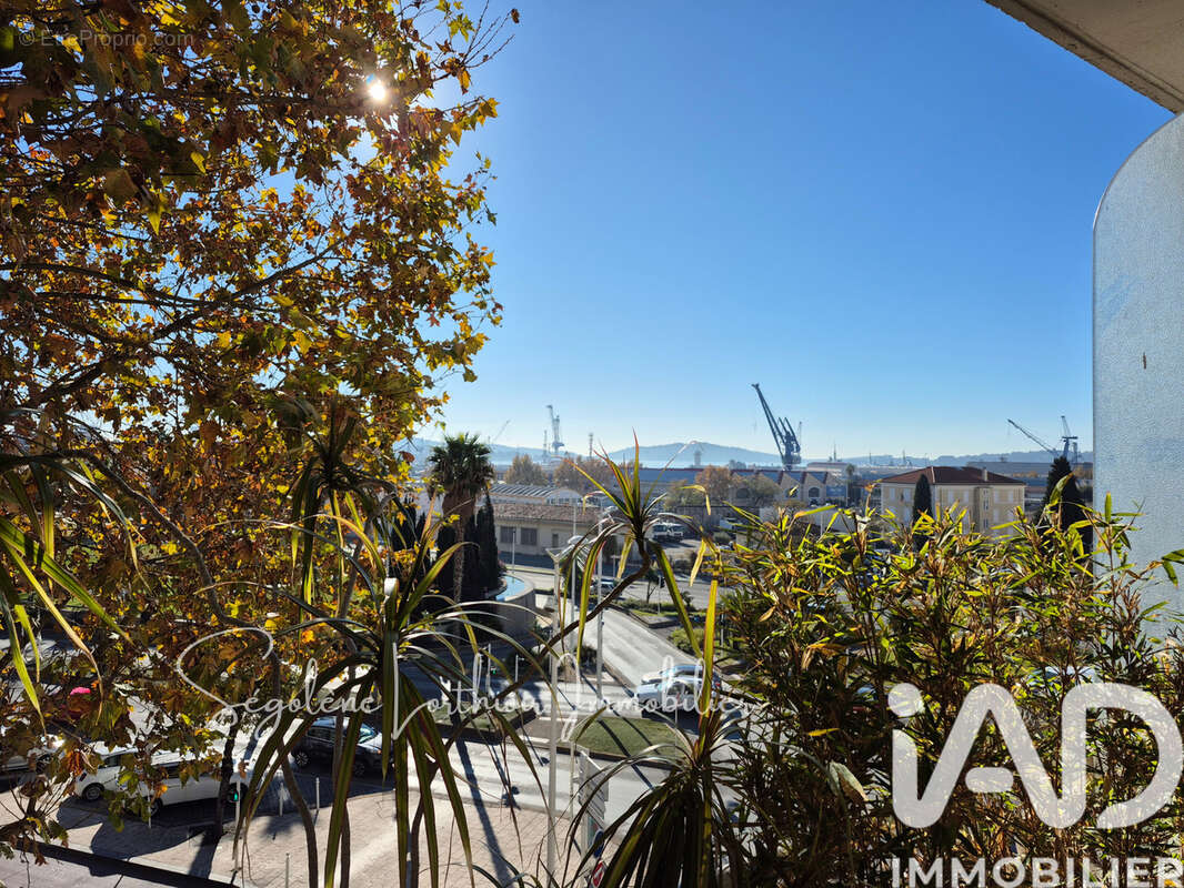 Photo 1 - Appartement à TOULON