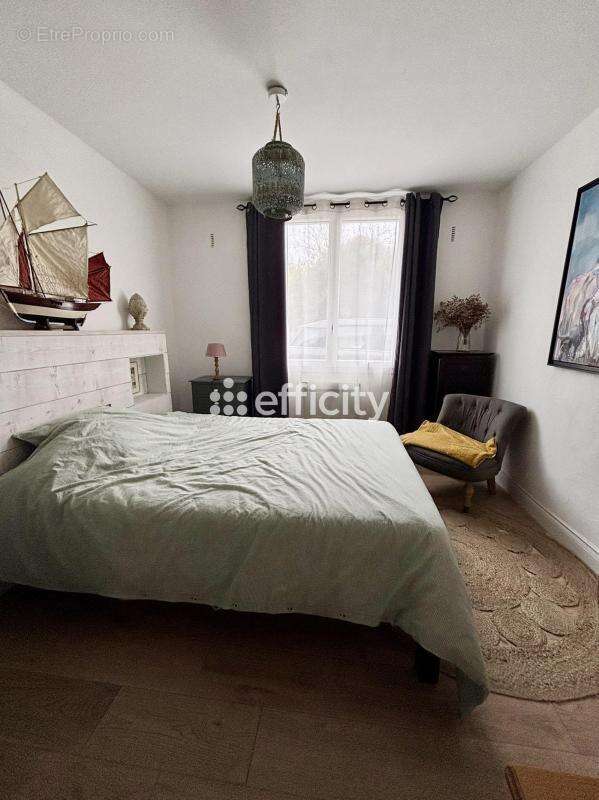 Maison à NIEUL-SUR-MER