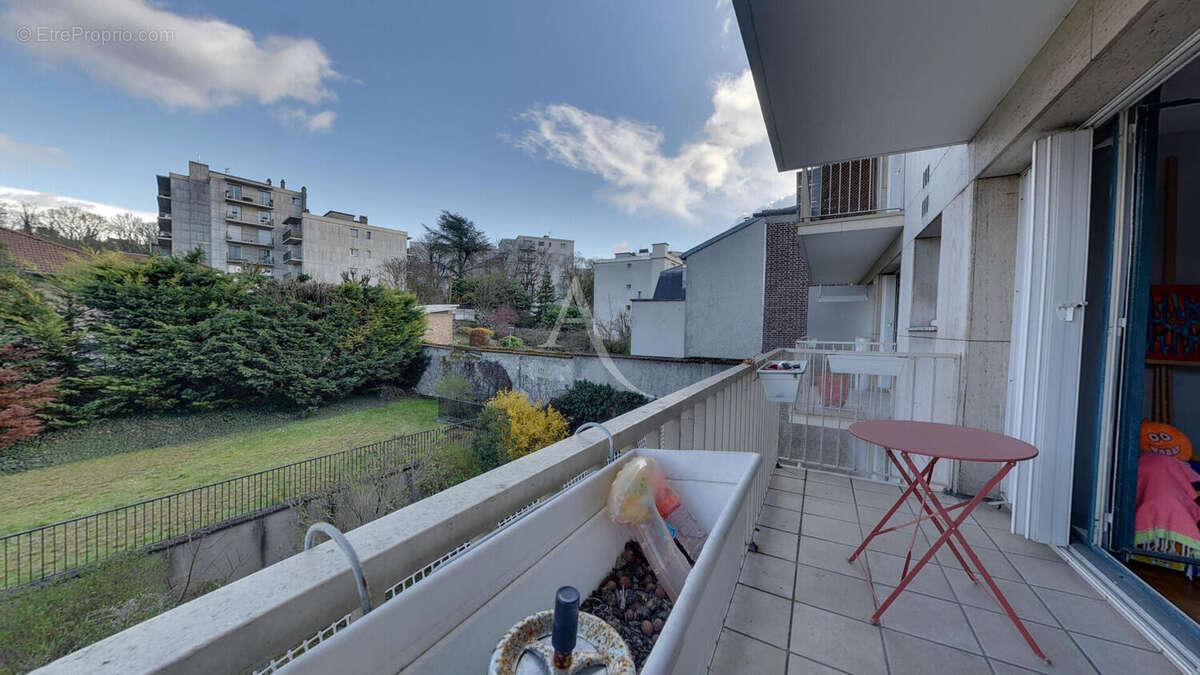 Appartement à BRY-SUR-MARNE