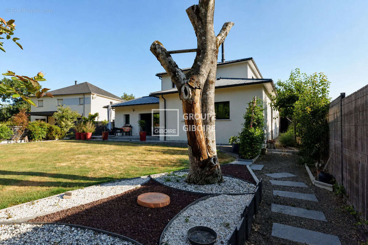 A vendre - agence giboire pacé - maison d'environ 150 m² - montgermont - rennes métropole - photo 2