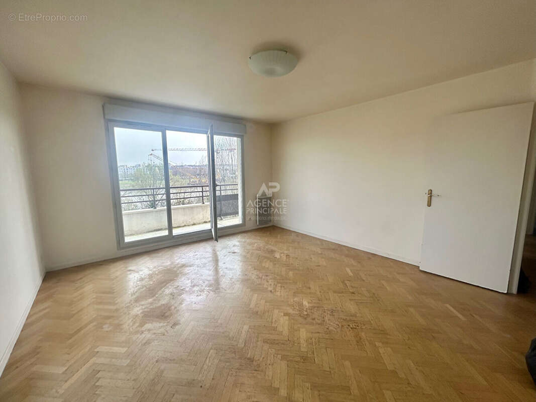 Appartement à CARRIERES-SOUS-POISSY