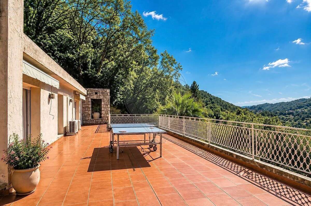 Maison à CAGNES-SUR-MER