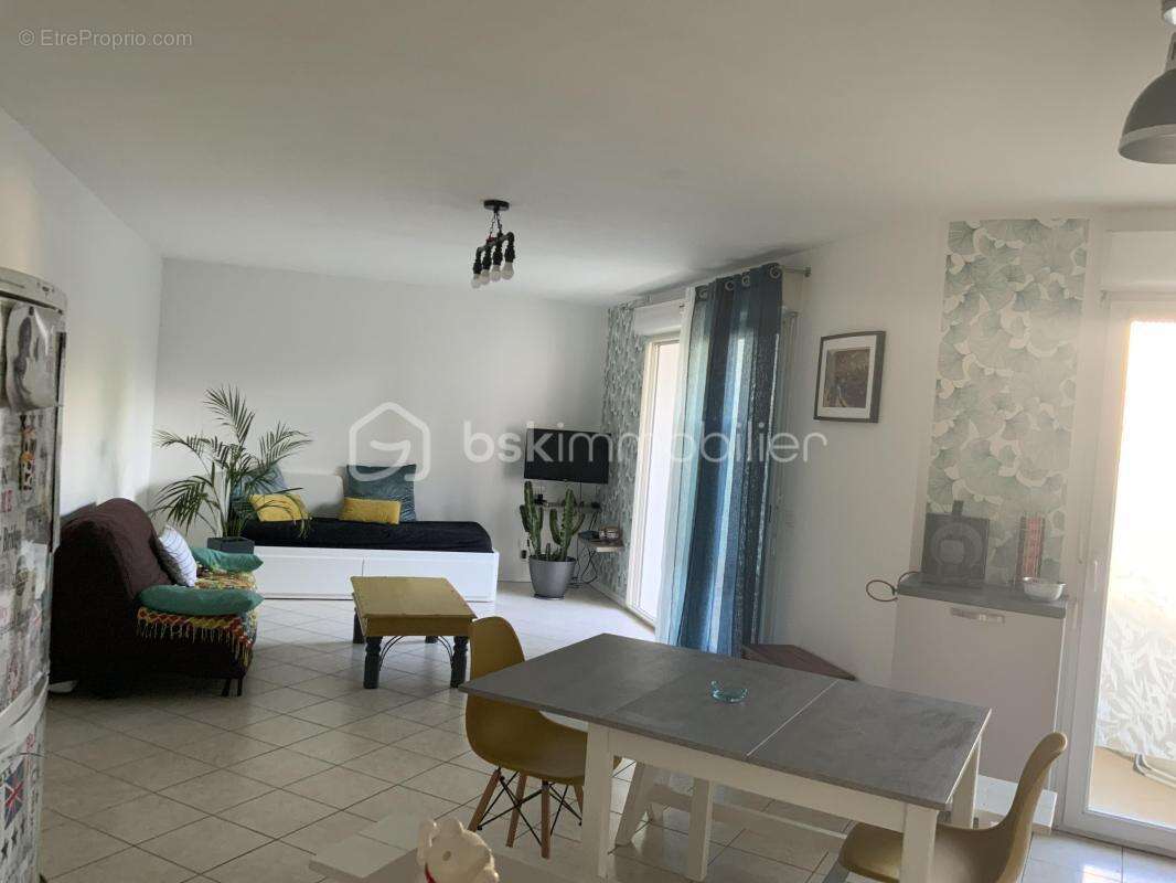 Appartement à SAINT-PIERRE-D'IRUBE