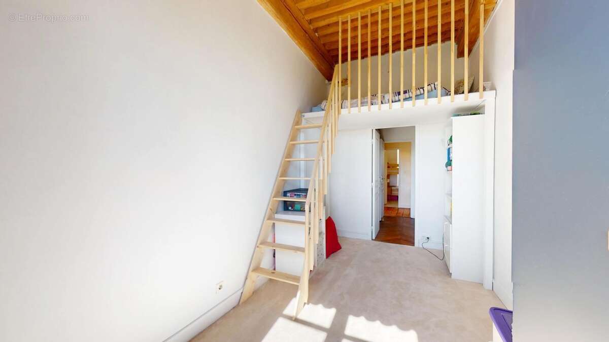 Appartement à LYON-4E