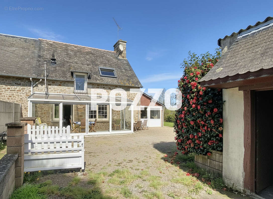 Maison à SAINS