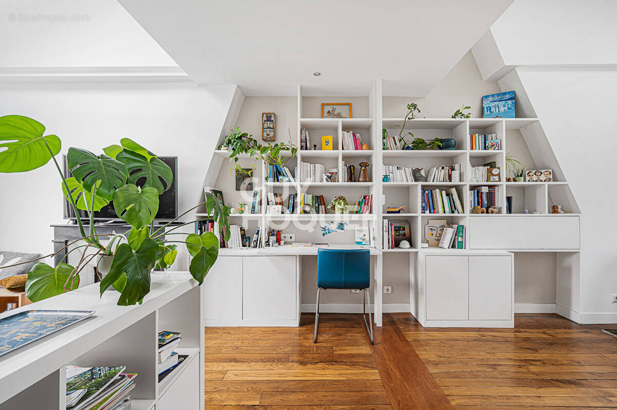 Appartement à PARIS-12E