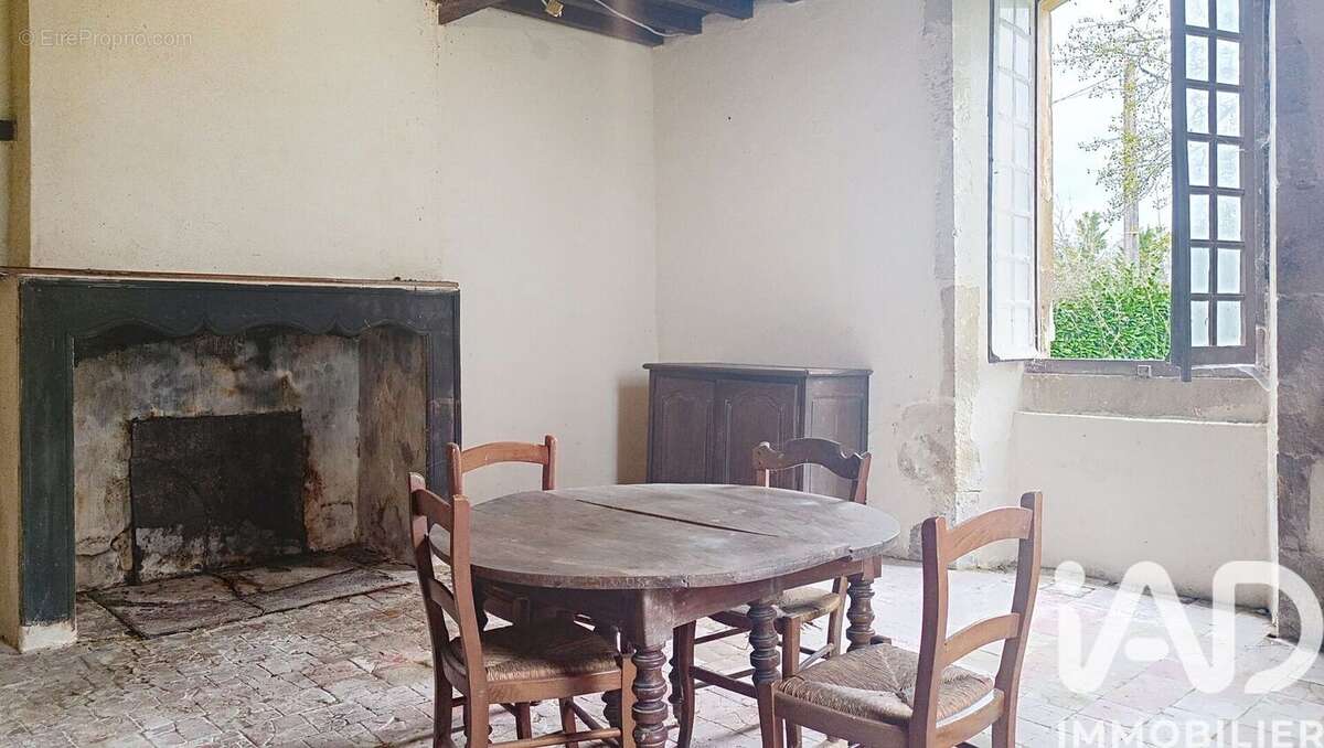 Photo 9 - Maison à LOUVIGNY