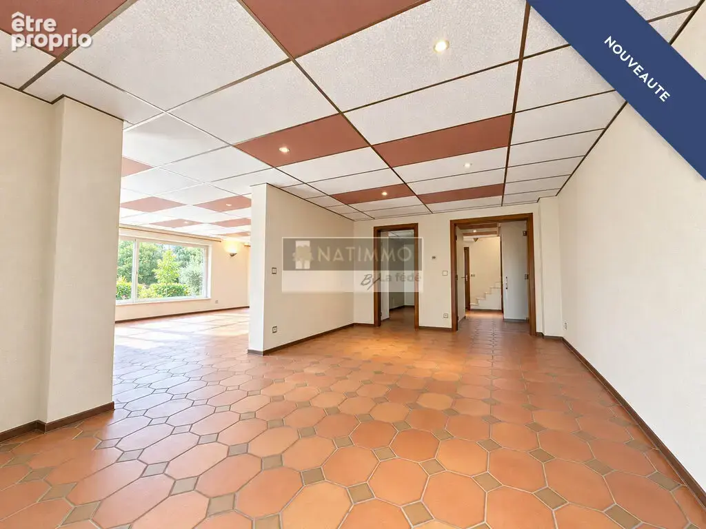 Nouveau. Maison d'habitation+ 85 m² d'espace professionnel - photo 12
