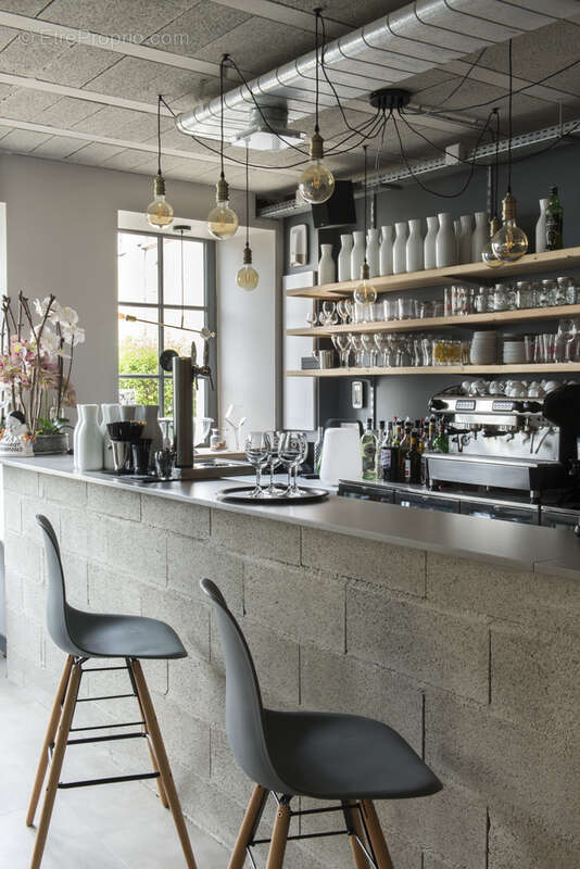 Commerce à BORDEAUX