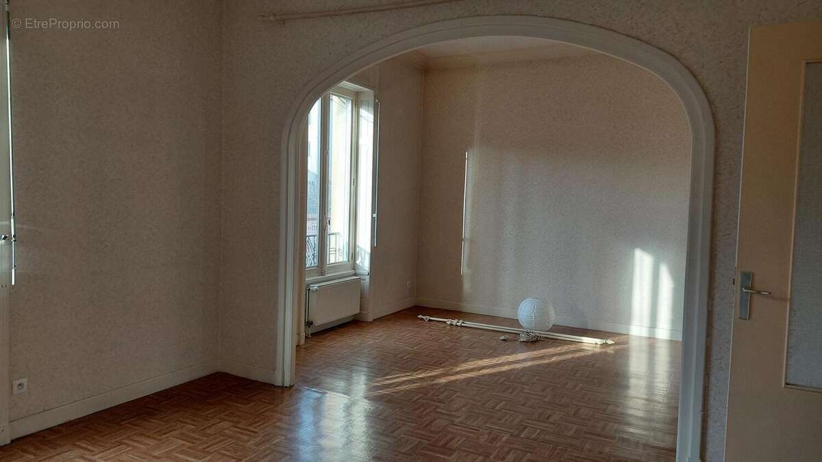 Photo 8 - Appartement à ROANNE