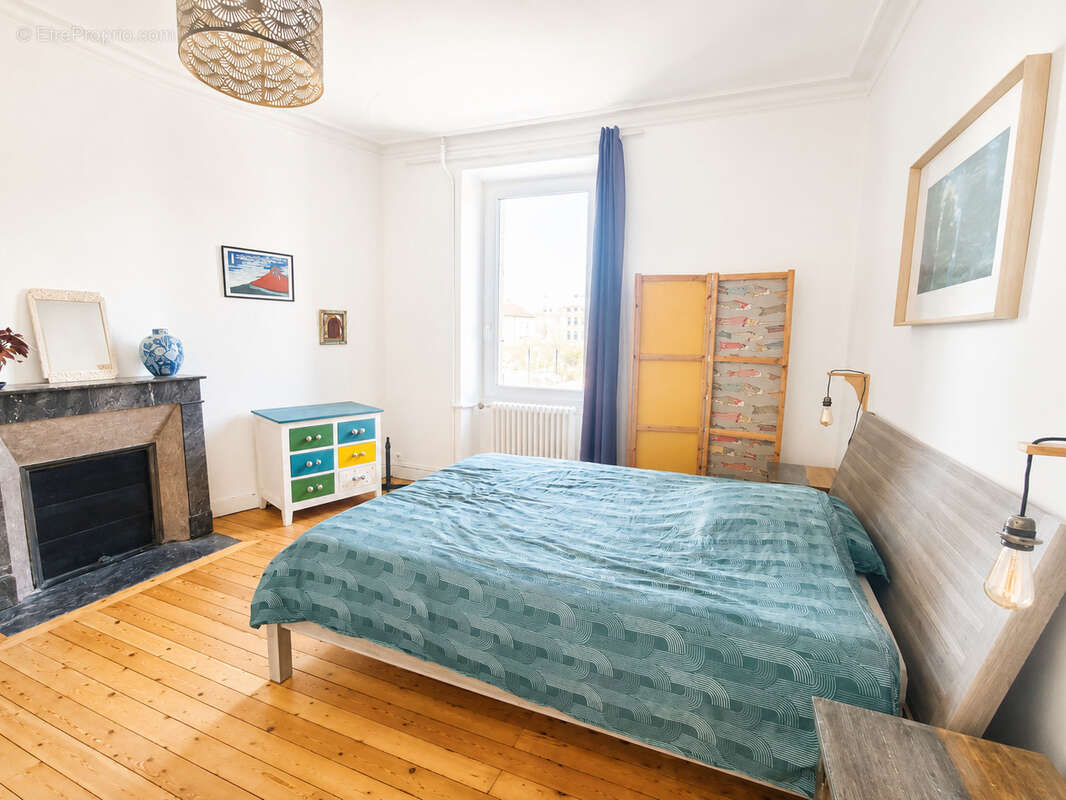 Exclusivité. Nantes Saint-Jacques. Maison de caractère de 3 chambres avec garage. 471 600 € FAI - photo 8