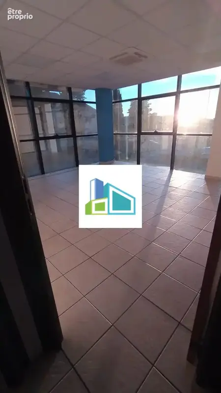 Commerce 118 m² à vendre à Ollioules (83190) - photo 4