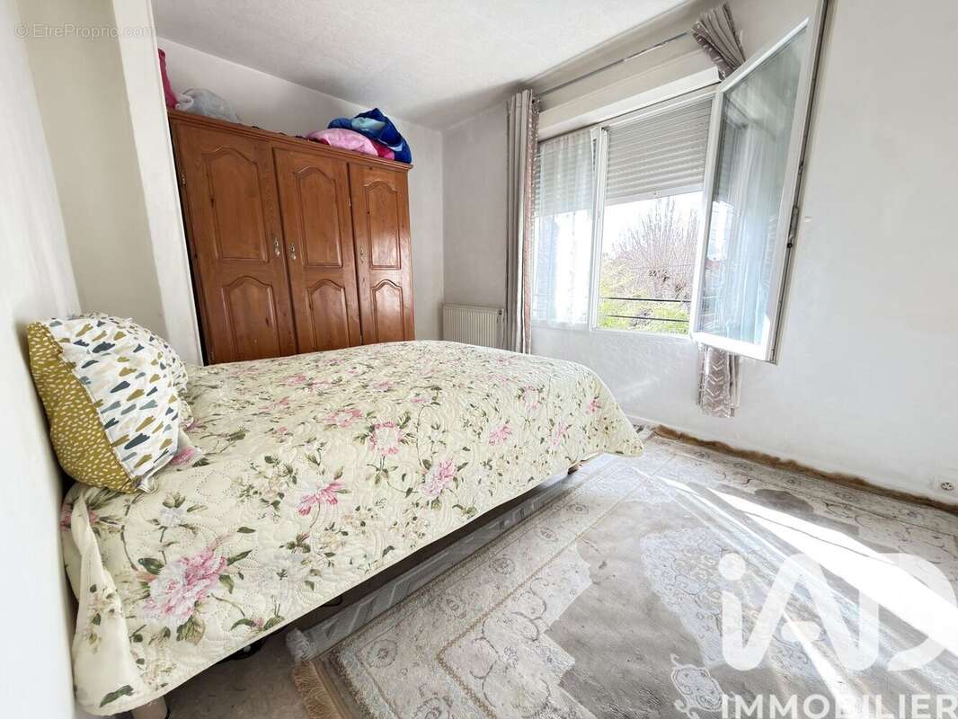 Photo 5 - Maison à ARGENTEUIL