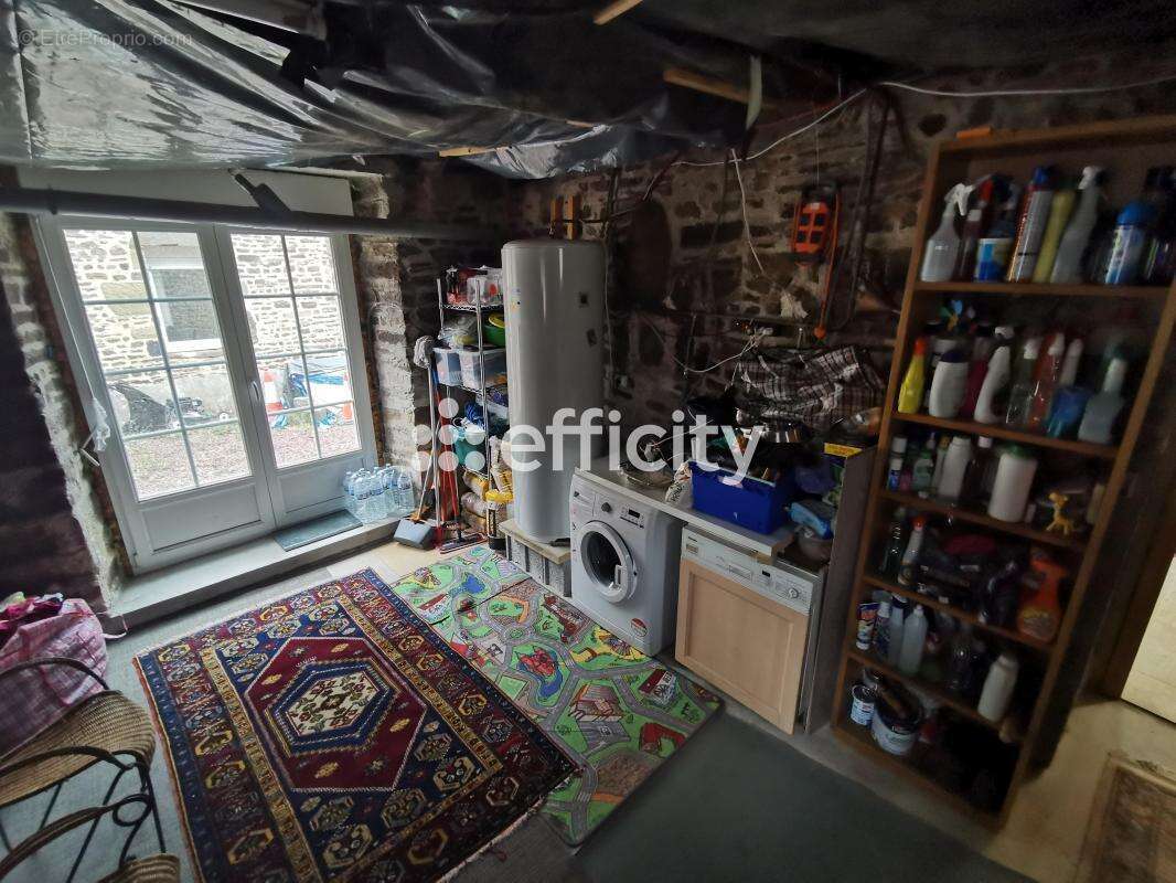 Maison à TESSY-SUR-VIRE