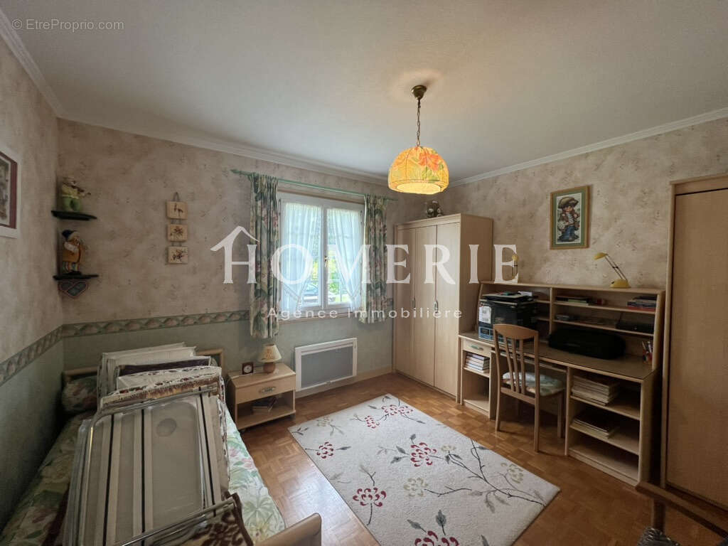 Pavillon en parfait etat d'une superficie de 102,98m2 - photo 9