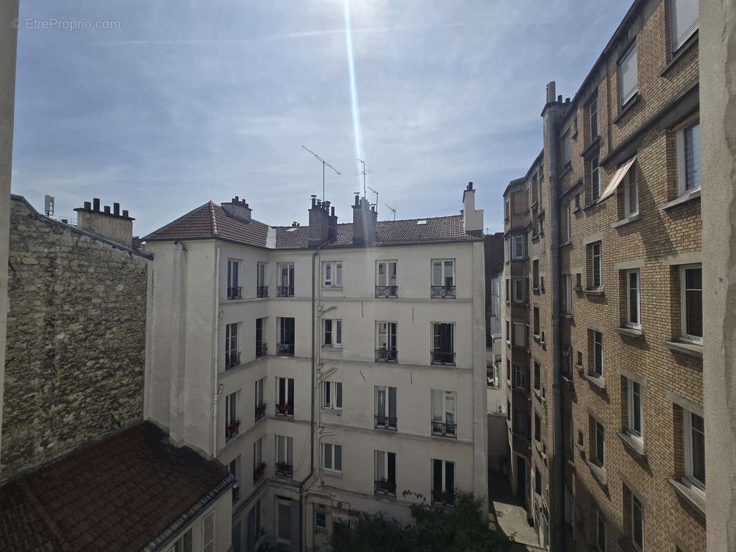 Appartement à PARIS-14E