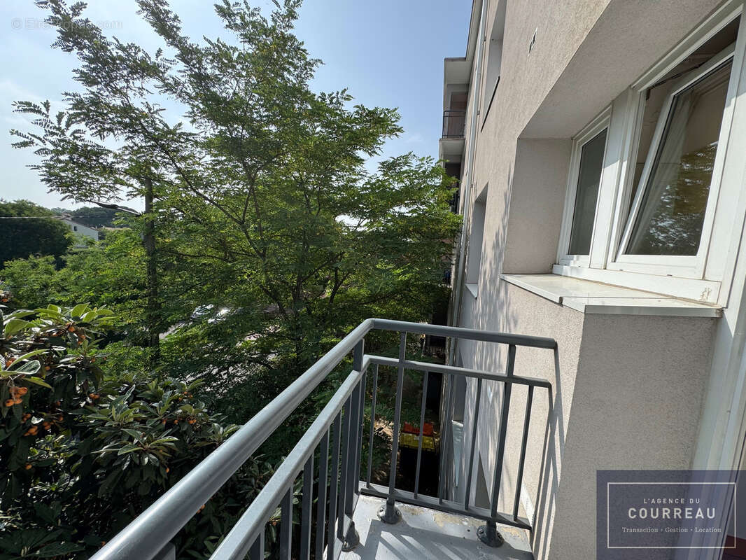 Appartement de Type T3 57 m2 avec Terrasse et Cellier - photo 13