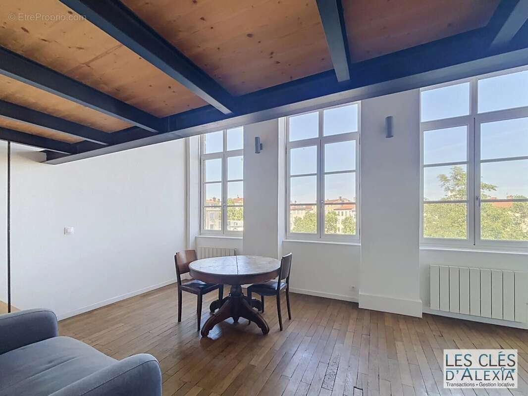 En exclusivité - t2 bis - lyon 1 - au coeur des pentes de la croix rousse - photo 2