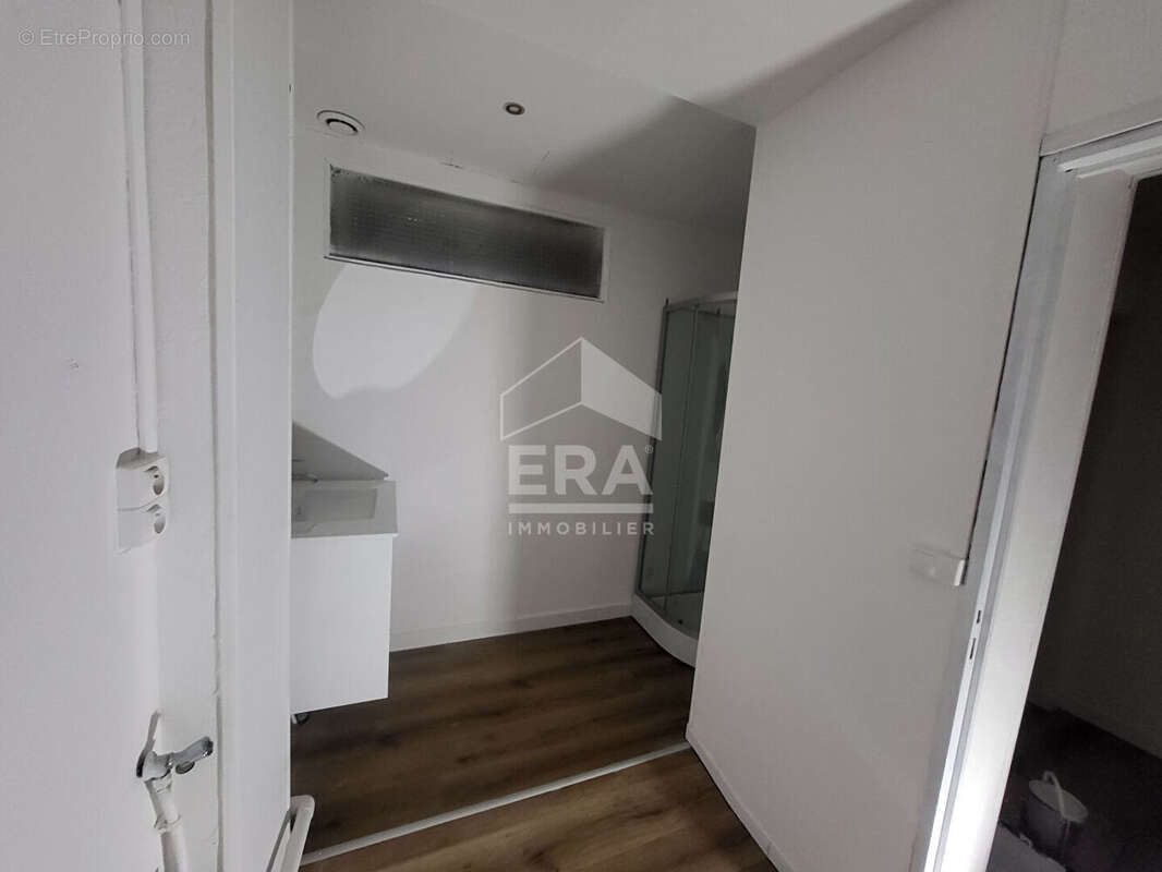 Appartement à AVION