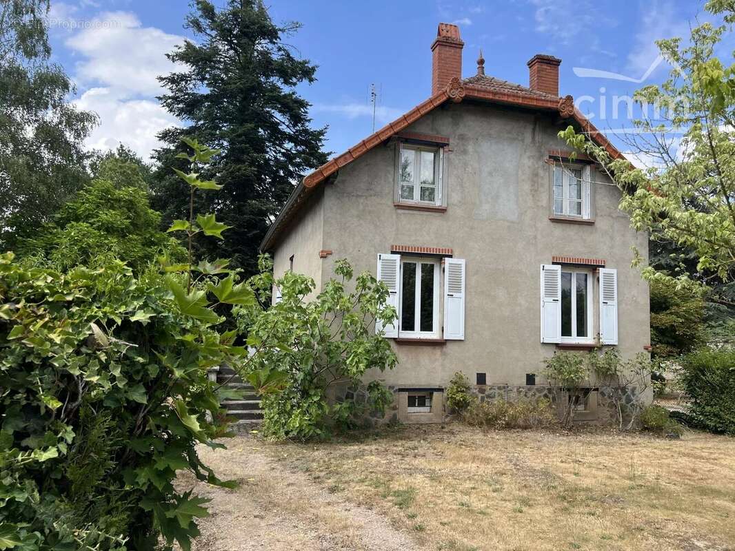 Maison familiale de 125 m² Habitables et une belle dépendance de charme - photo 5