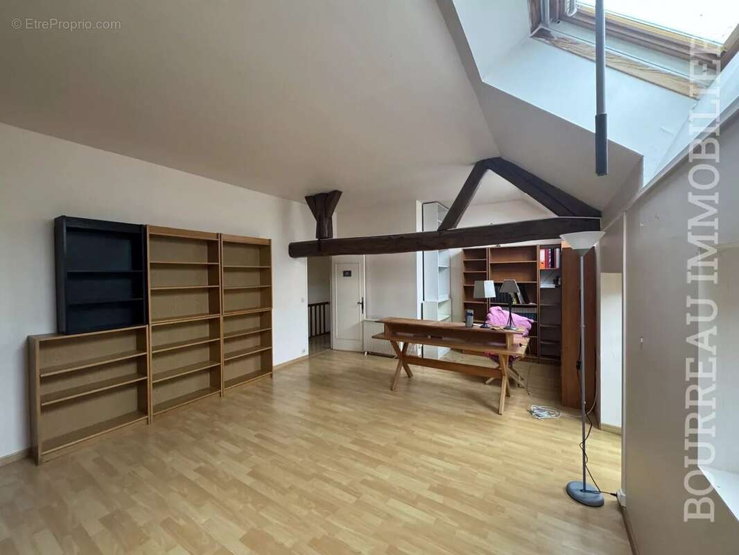Maison à CHASSY