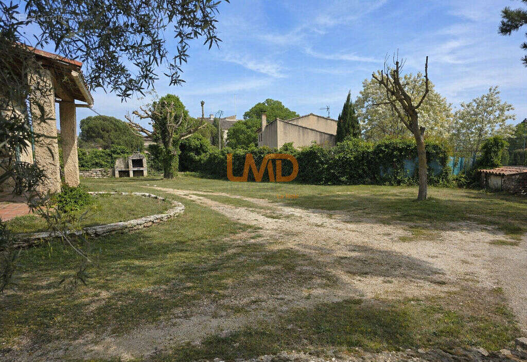 Maison à CABRIERES-D'AVIGNON