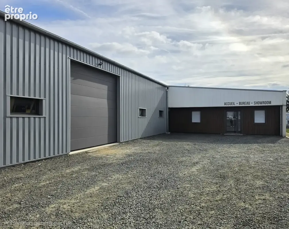 Commerce 654 m² à vendre à Brehand (22510) - photo 1