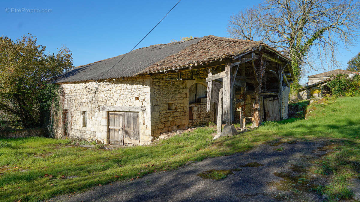 Maison à BOURG-DE-VISA