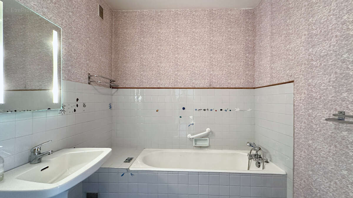 Appartement à LYON-5E