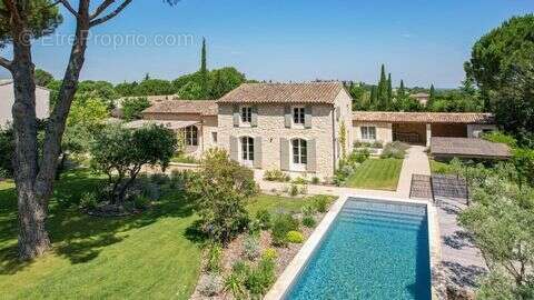 Maison à EYGALIERES