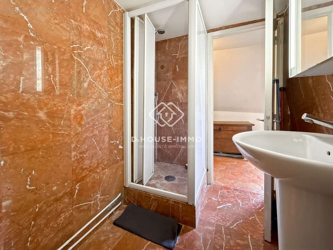 Appartement à PARIS-4E