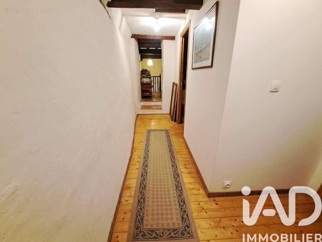 Photo 8 - Maison à NEANT-SUR-YVEL