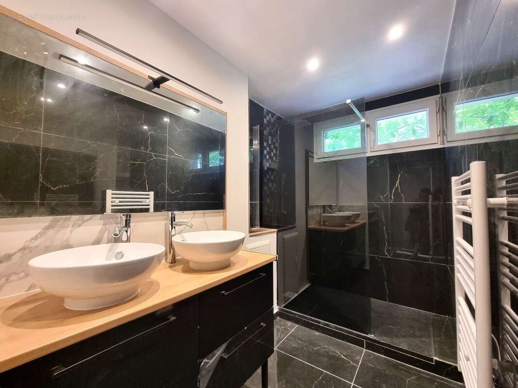Appartement 62 m² à Blagnac  - photo 4