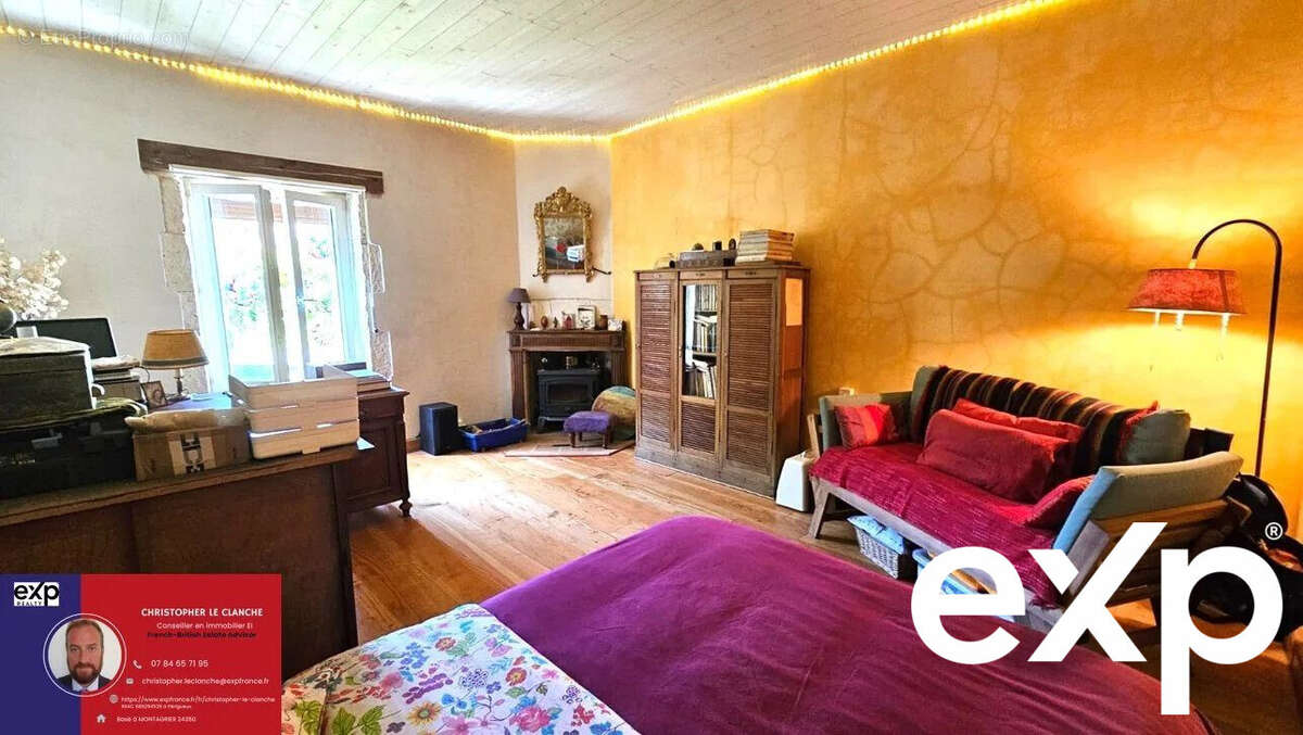 Maison à NANTEUIL-AURIAC-DE-BOURZAC