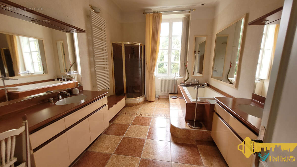 Maison à HAUTE-GOULAINE
