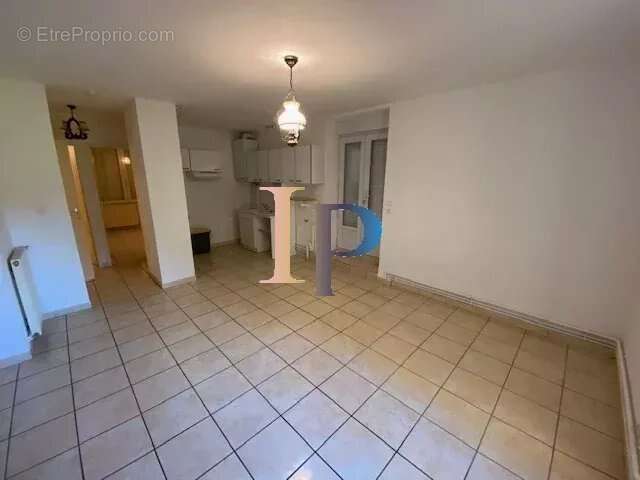 Appartement à CHAUFFAILLES
