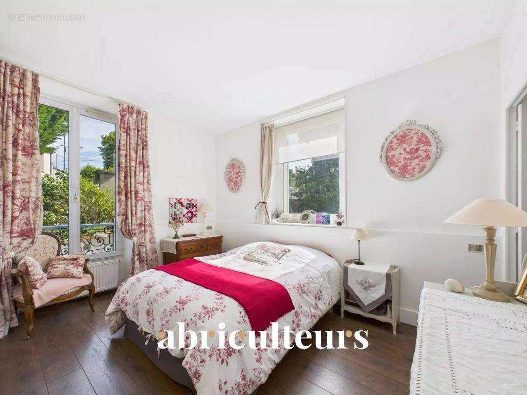 Appartement à SOISY-SUR-SEINE
