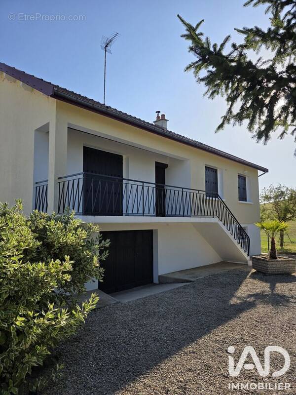 Photo 1 - Maison à RADONVILLIERS