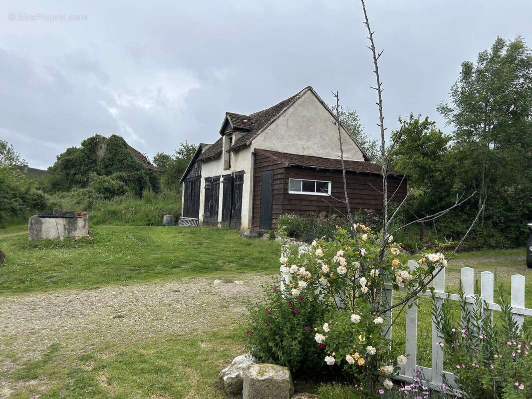 Maison à TILLY