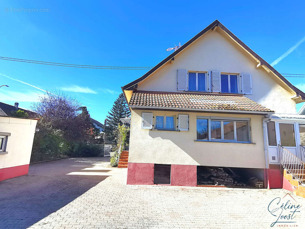 EXCLUSIF - Maison individuelle de 151 m2 hab. avec dépendances sur 11,24 ares entièrement constructibles ! - photo 5