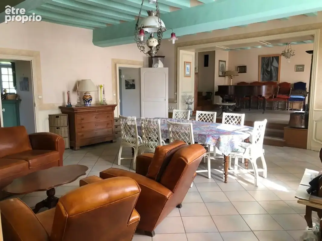 Maison 8 pièces 236 m² à vendre à Vaiges (53480) - photo 6