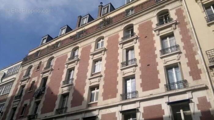 Appartement à PARIS-11E