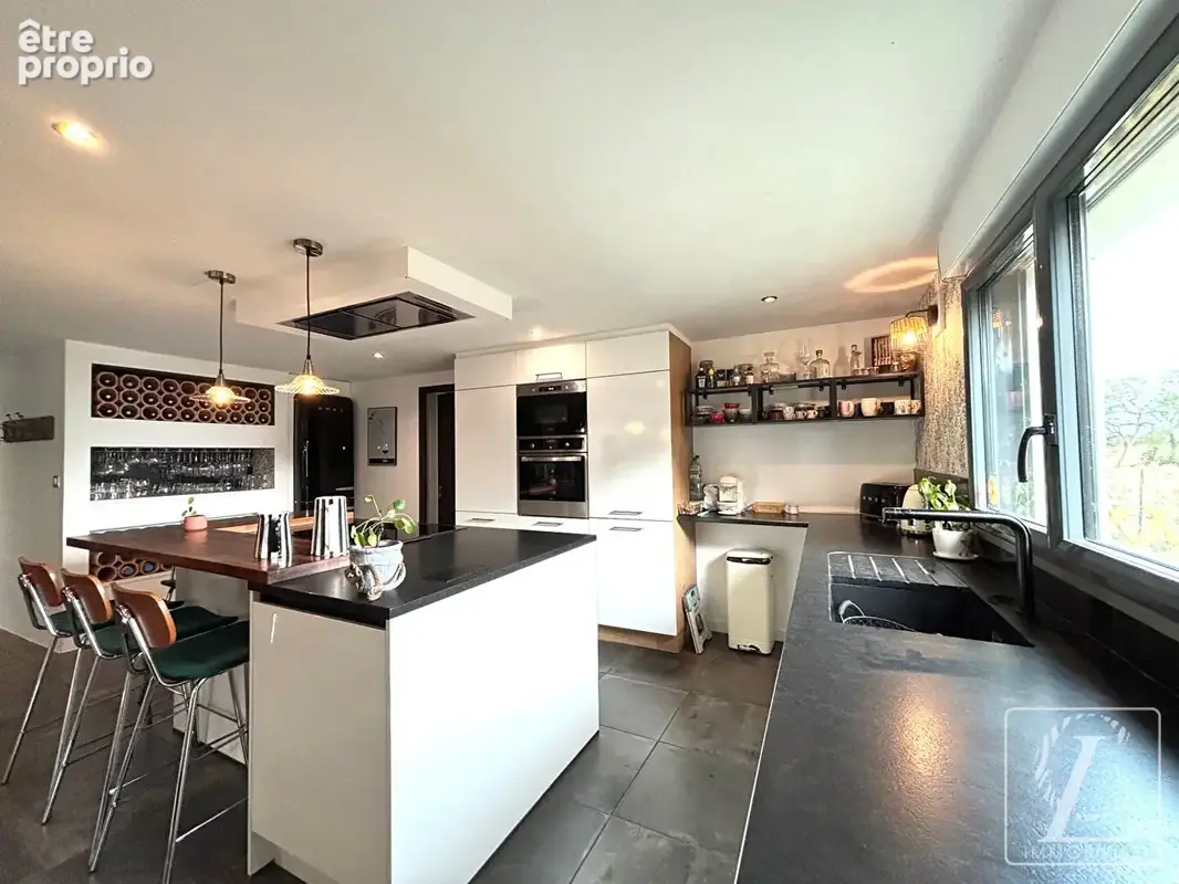 PLANGUENOUAL : Maison rénovée 6 pièces 175 m2 (env) - photo 5